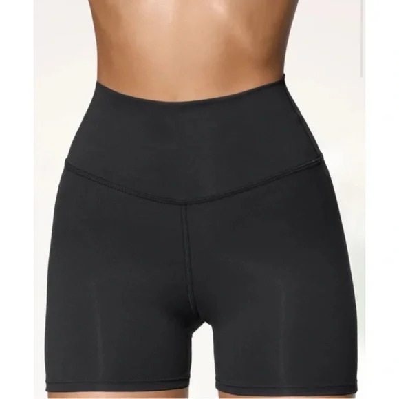 Joah Brown Body Short - Picture 4 of 13